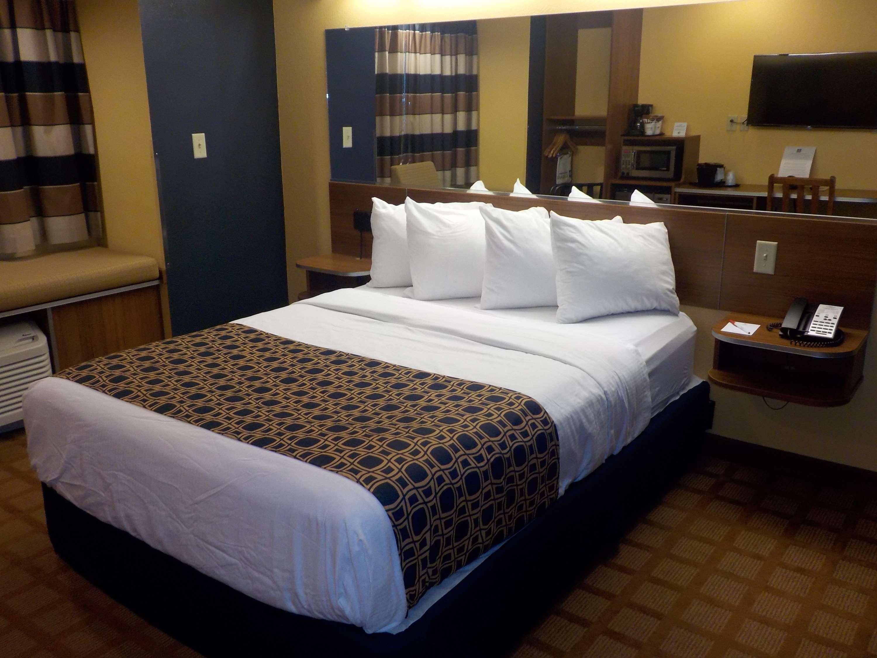 Surestay Plus Hotel By Best Western Keyser Екстер'єр фото