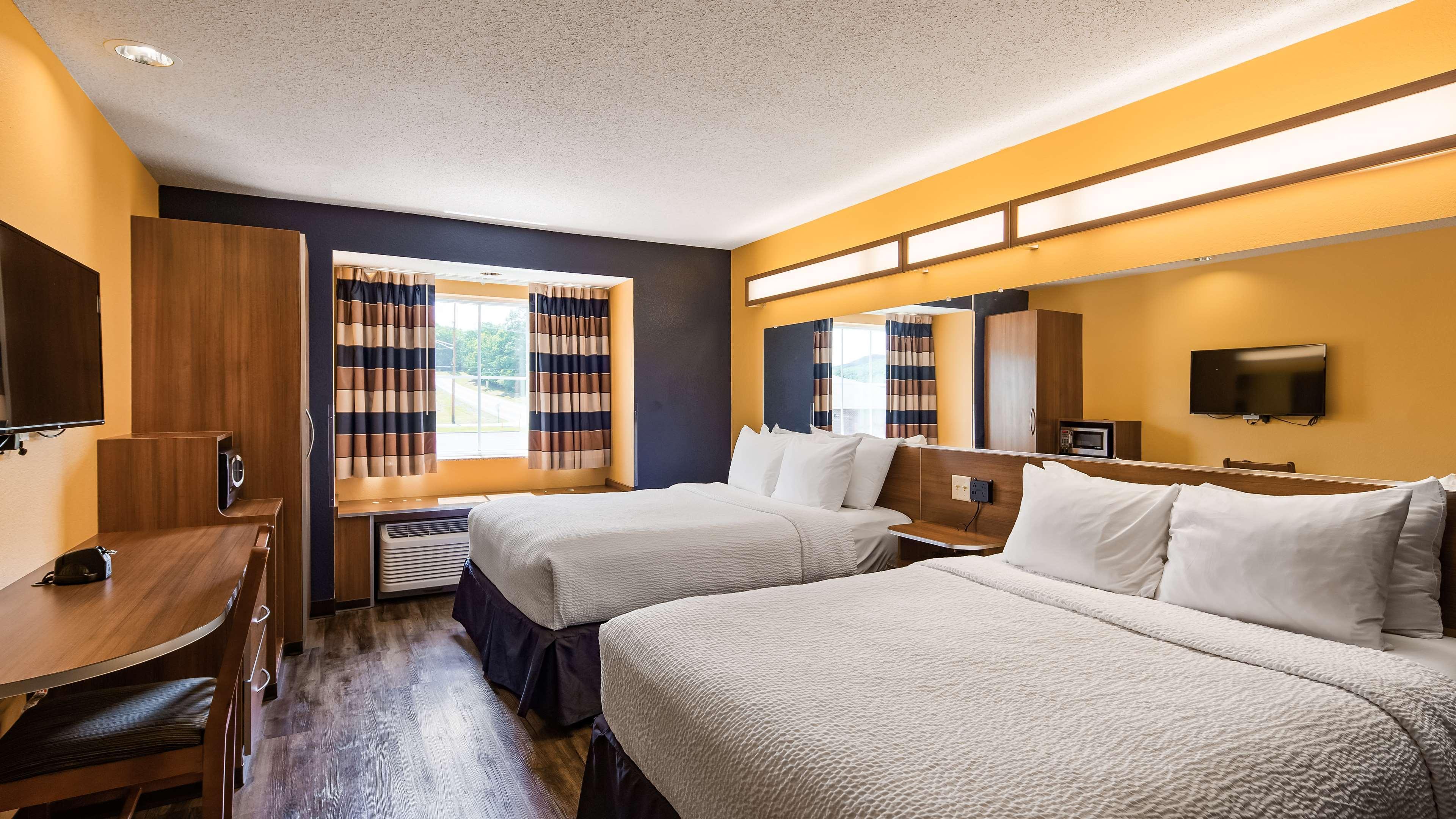 Surestay Plus Hotel By Best Western Keyser Екстер'єр фото