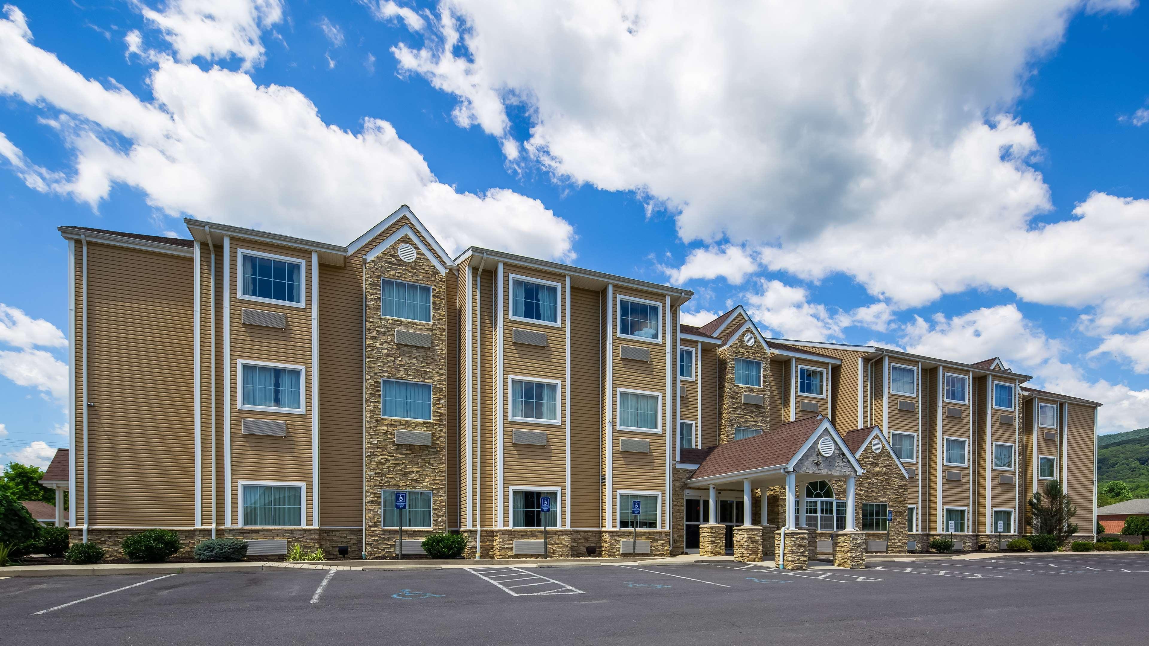 Surestay Plus Hotel By Best Western Keyser Екстер'єр фото