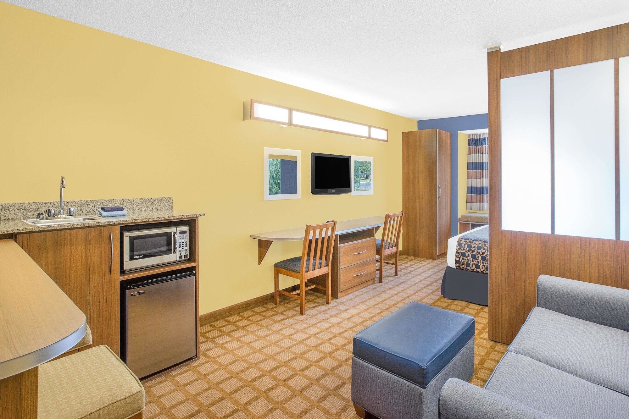 Surestay Plus Hotel By Best Western Keyser Екстер'єр фото